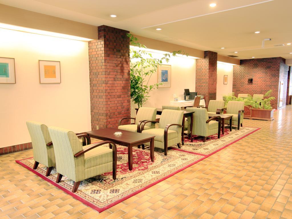 Hotel Pearl City Kurosaki Kitakyūshū Exteriör bild