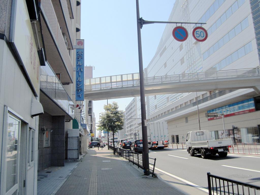 Hotel Pearl City Kurosaki Kitakyūshū Exteriör bild