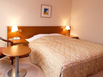 Hotel Pearl City Kurosaki Kitakyūshū Exteriör bild