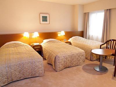 Hotel Pearl City Kurosaki Kitakyūshū Exteriör bild