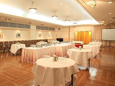 Hotel Pearl City Kurosaki Kitakyūshū Exteriör bild